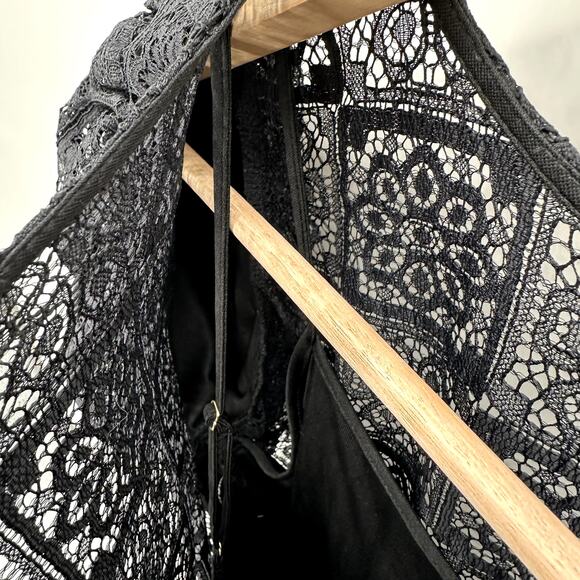 CALVIN KLEIN NWT Black Puff Sleeve Tiered Hem Lace  Dress // 8 - Picture 10 of 14